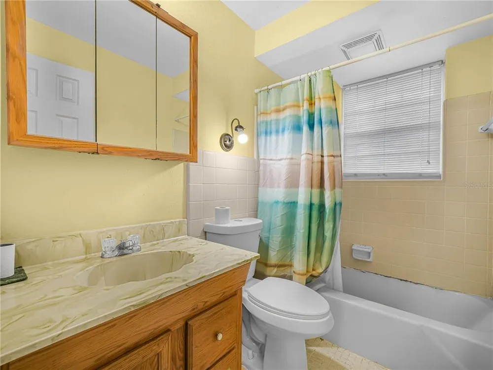 129 Lake Otis Rd, Winter Haven, FL 33884