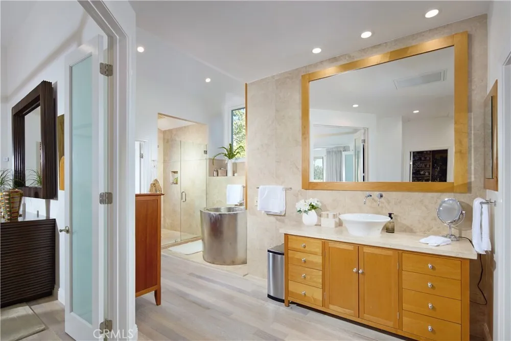 22 Cherry Hills Ln, Newport Beach, CA 92660