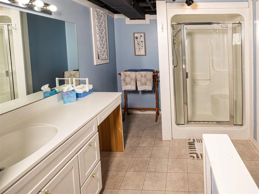 1185 Hideaway Valley Dr, Harbor Springs, MI 49740