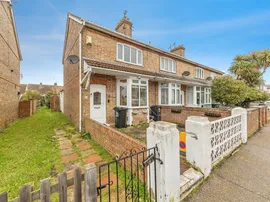 Carrs Road, Clacton-On-Sea photo