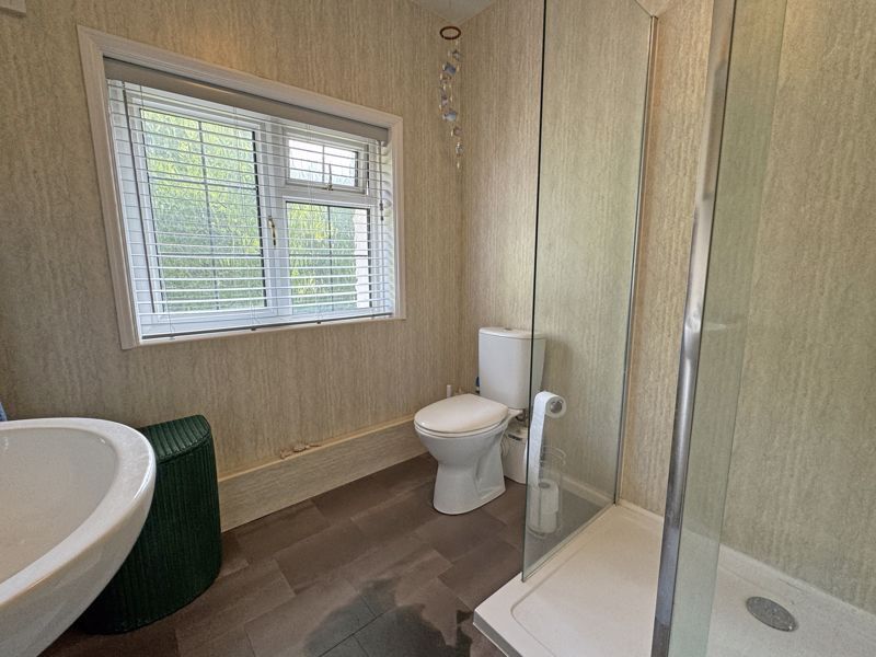 Knowle Drive, Sidmouth Image 12