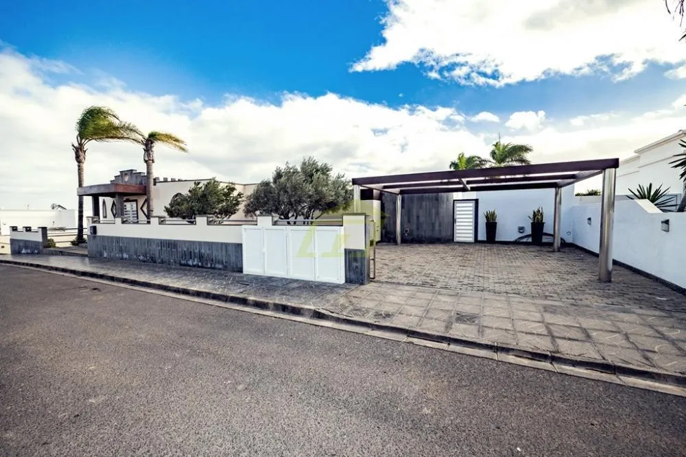 Lanzarote, Puerto Calero,