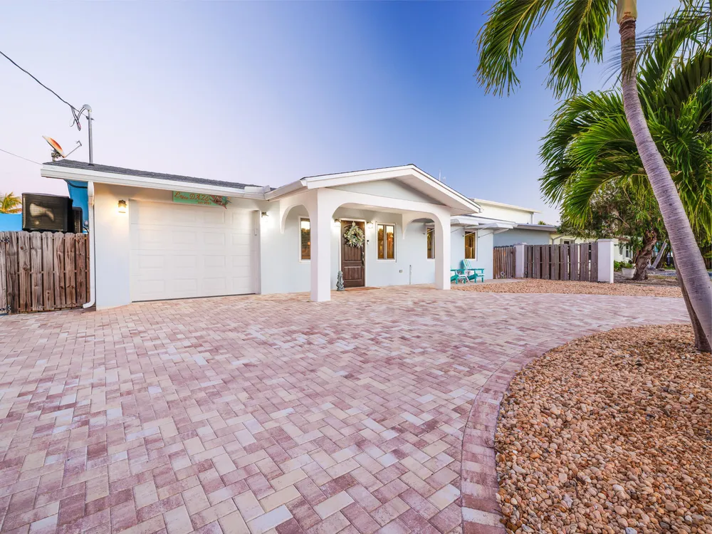 1657 Watson Blvd, Big Pine, FL 33043