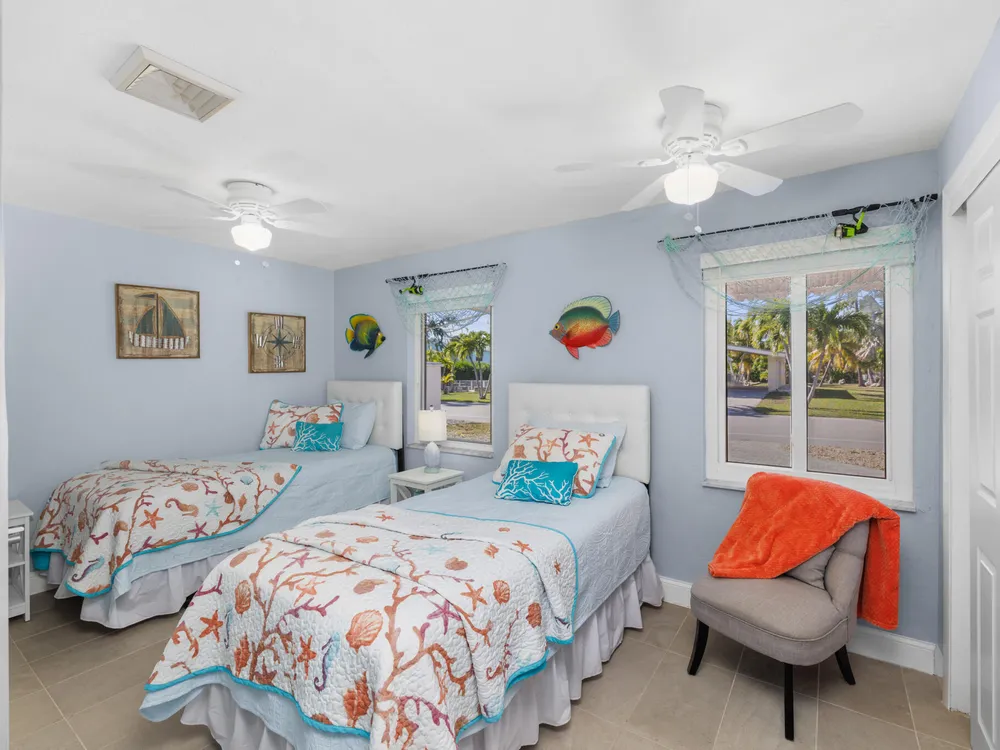 1657 Watson Blvd, Big Pine, FL 33043