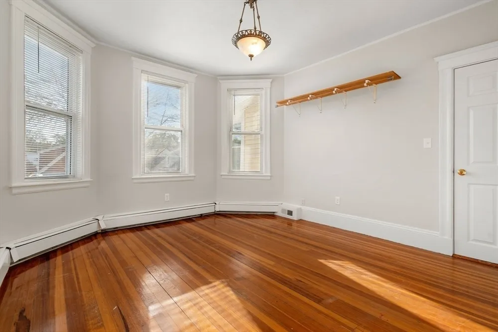 33 Shannon St, Boston, MA 02135