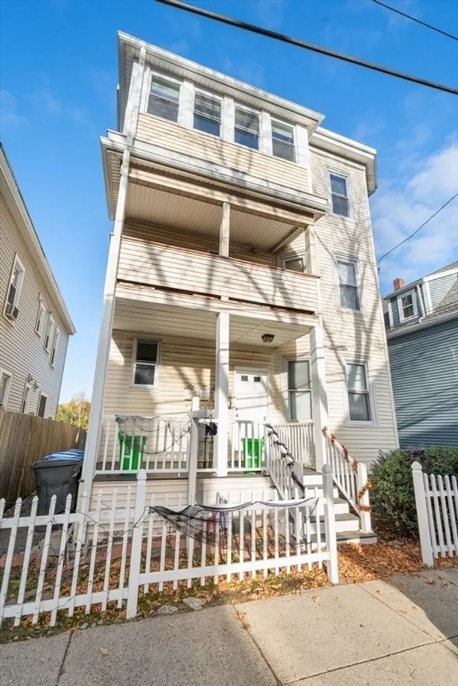 33 Shannon St, Boston, MA 02135
