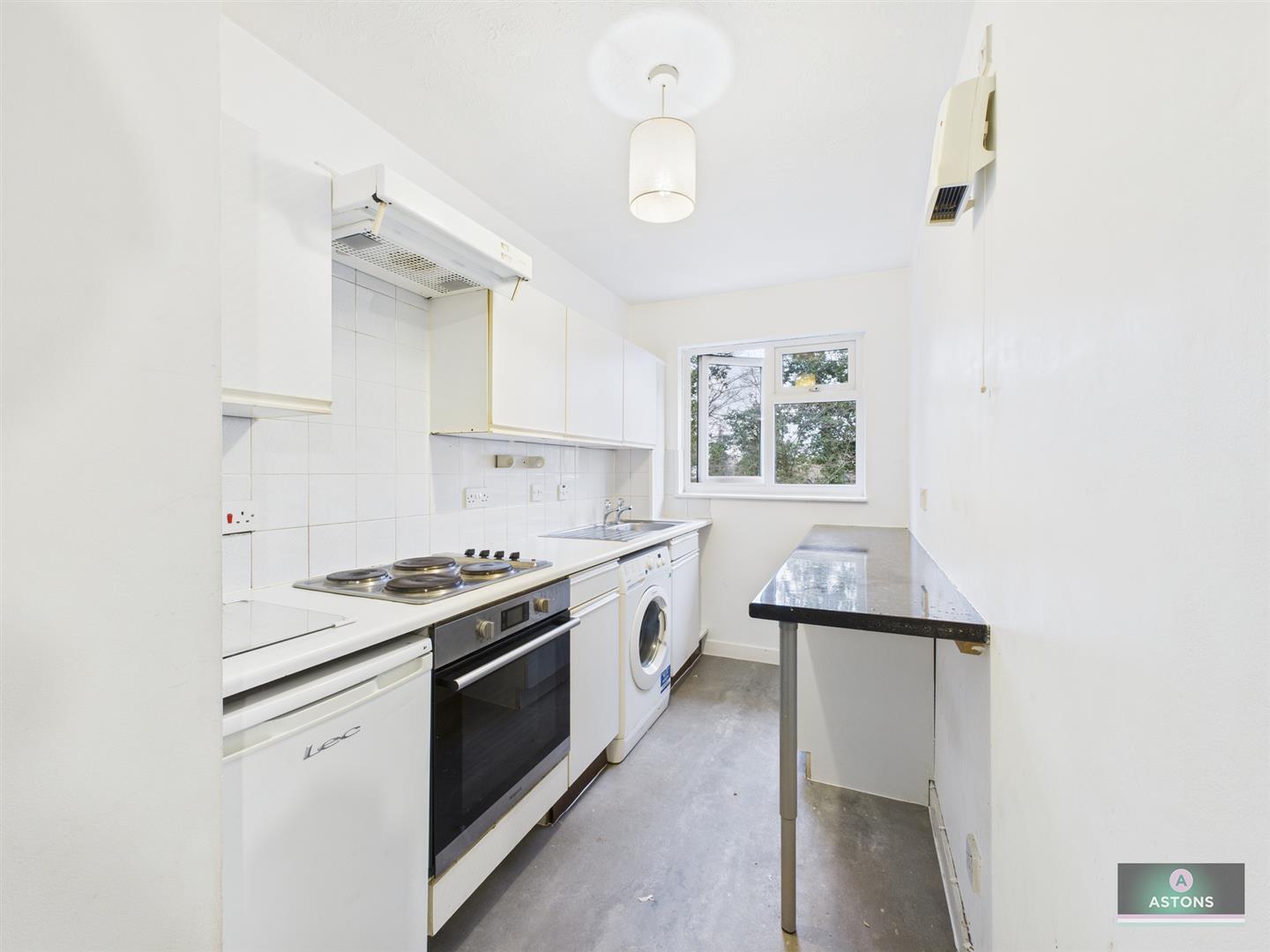 Glenview Close, Northgate Image 5