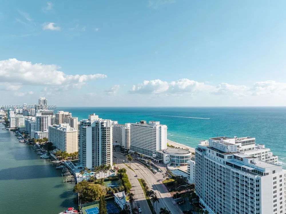 5445 Collins Ave, Miami Beach, FL 33140
