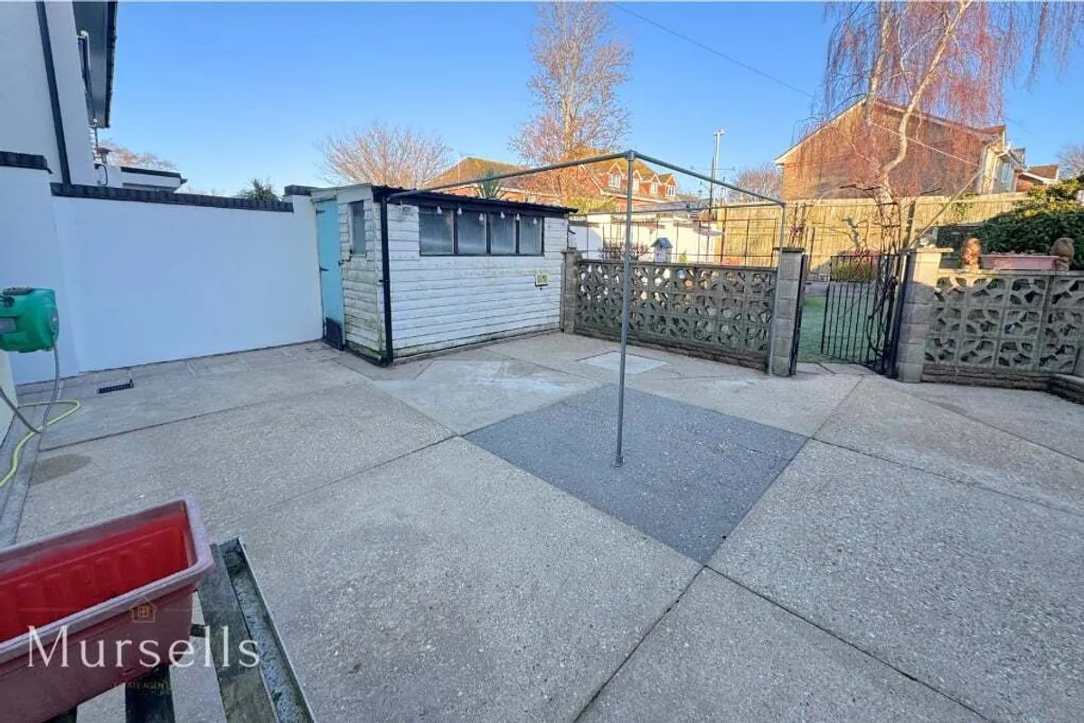 Lulworth Avenue, Poole, BH15