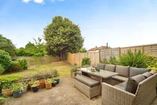 Bell Road, Enfield