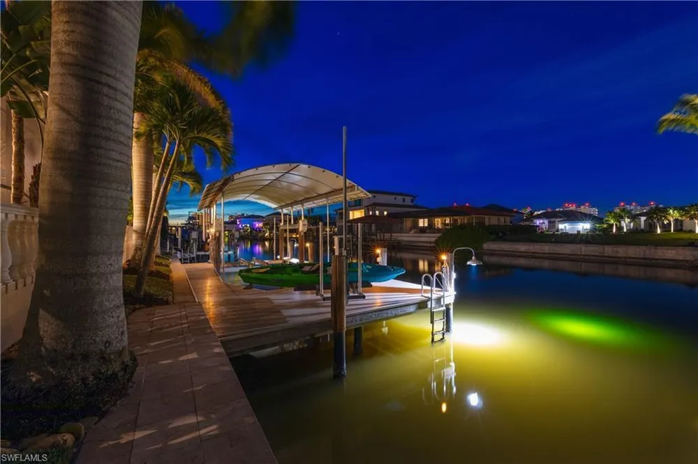 447 Egret Ave, Naples, FL 34108