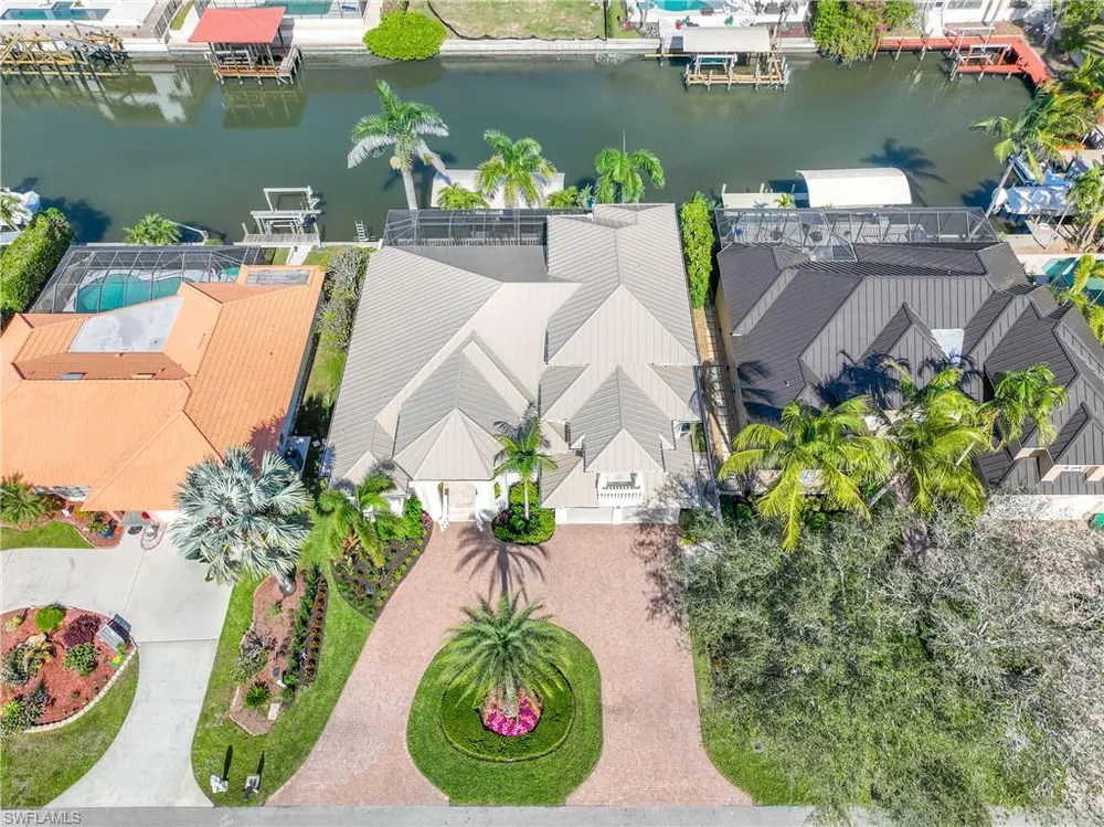 447 Egret Ave, Naples, FL 34108