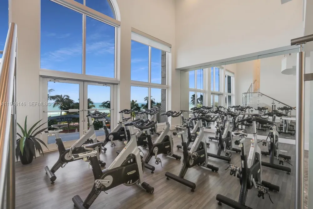 4779 Collins Ave, Miami Beach, FL 33140