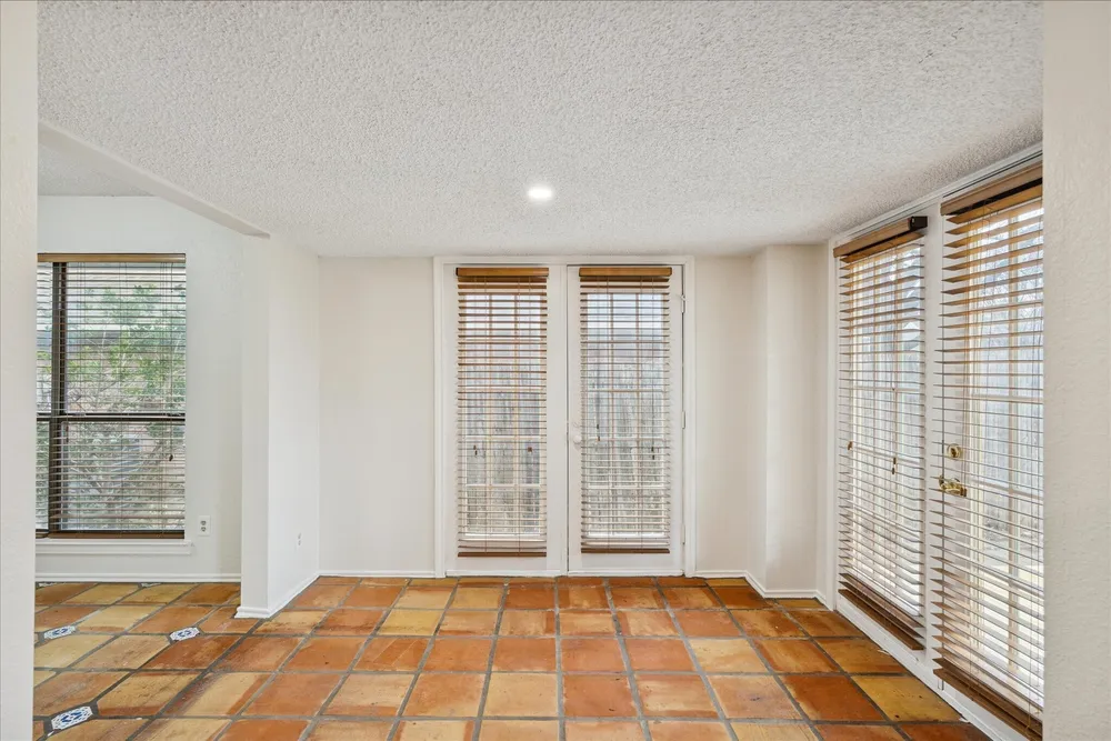 7824 Mahonia Dr, Fort Worth, TX 76133