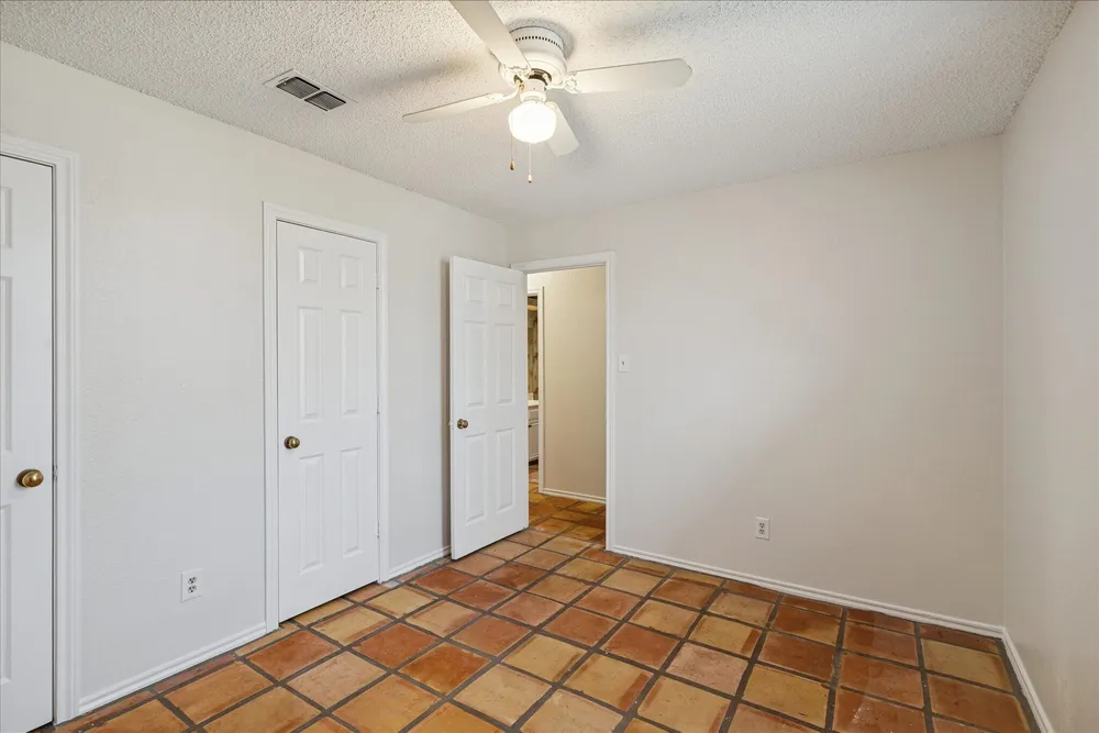 7824 Mahonia Dr, Fort Worth, TX 76133