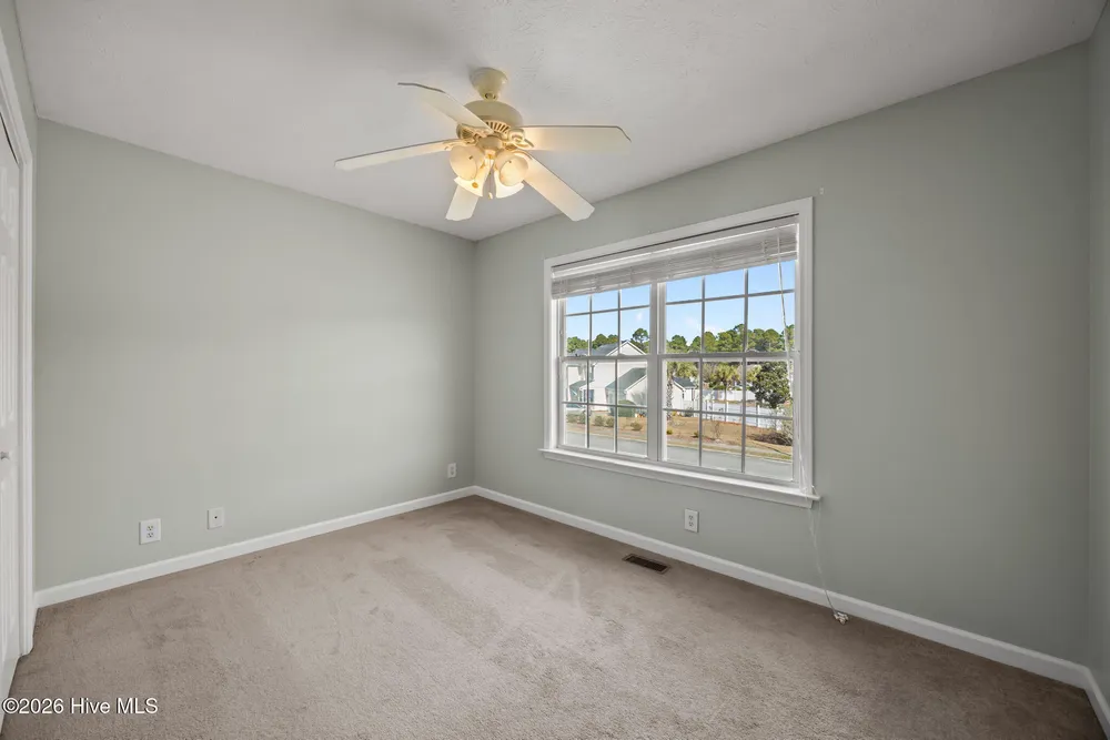 39 Hawick Dr, Shallotte, NC 28470