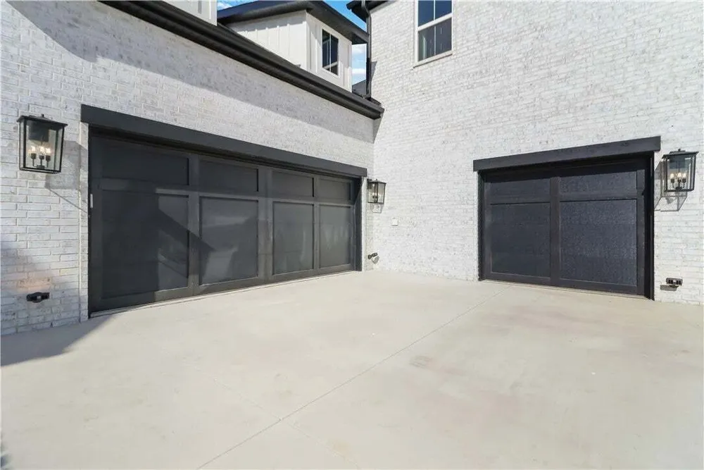 4300 S 87th Pl, Bentonville, AR 72713
