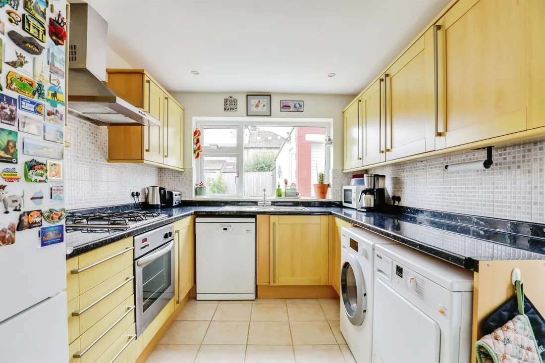Property photo 8
