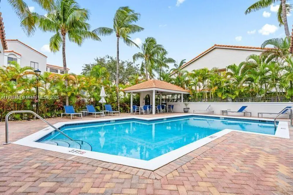 21388 Marina Cove Cir, Aventura, FL 33180