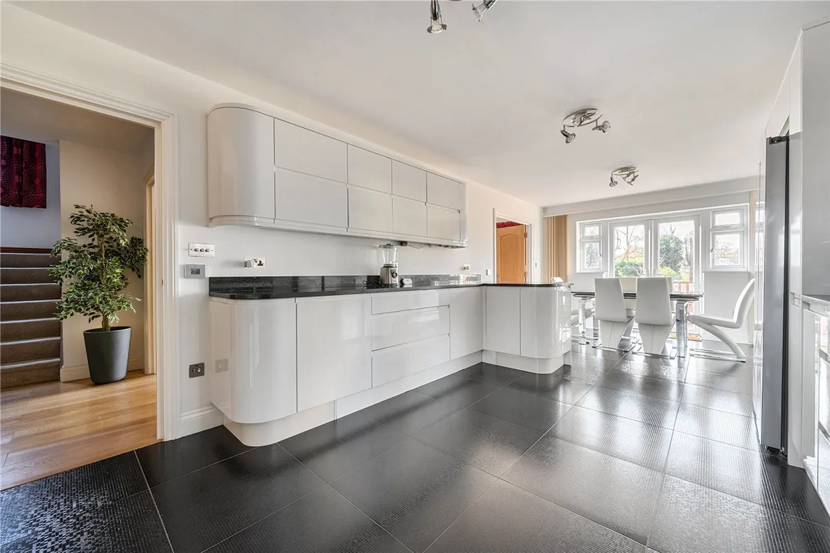 Park Road, New Barnet, EN4