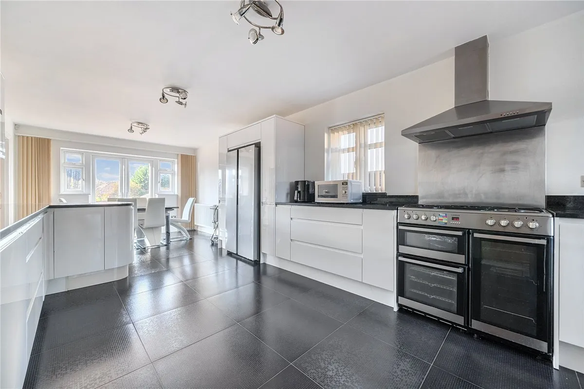 Park Road, New Barnet, EN4