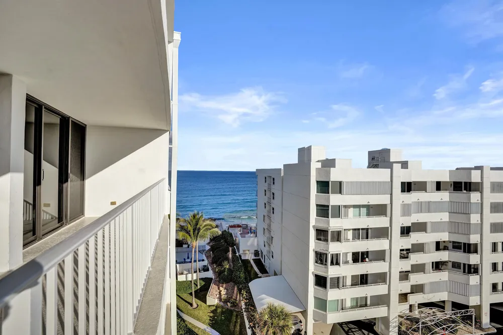 3590 S Ocean Blvd, Palm Beach, FL 33480