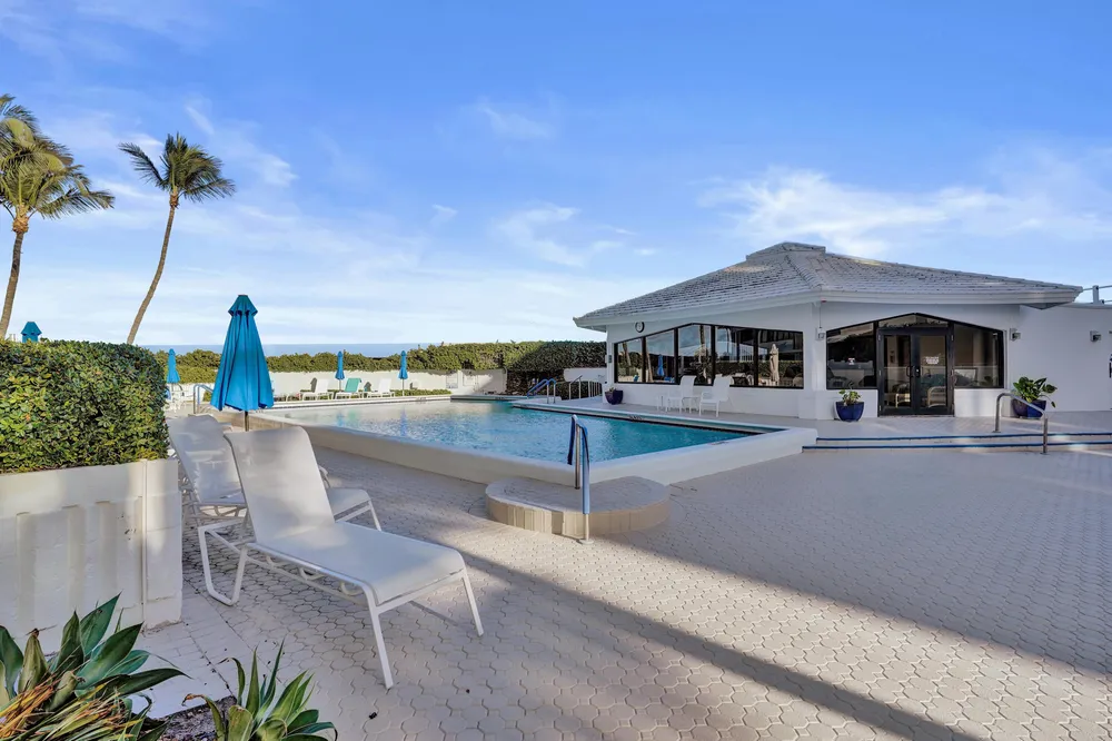 3590 S Ocean Blvd, Palm Beach, FL 33480