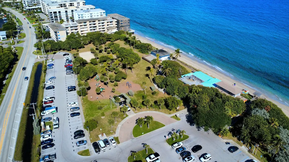 3590 S Ocean Blvd, Palm Beach, FL 33480
