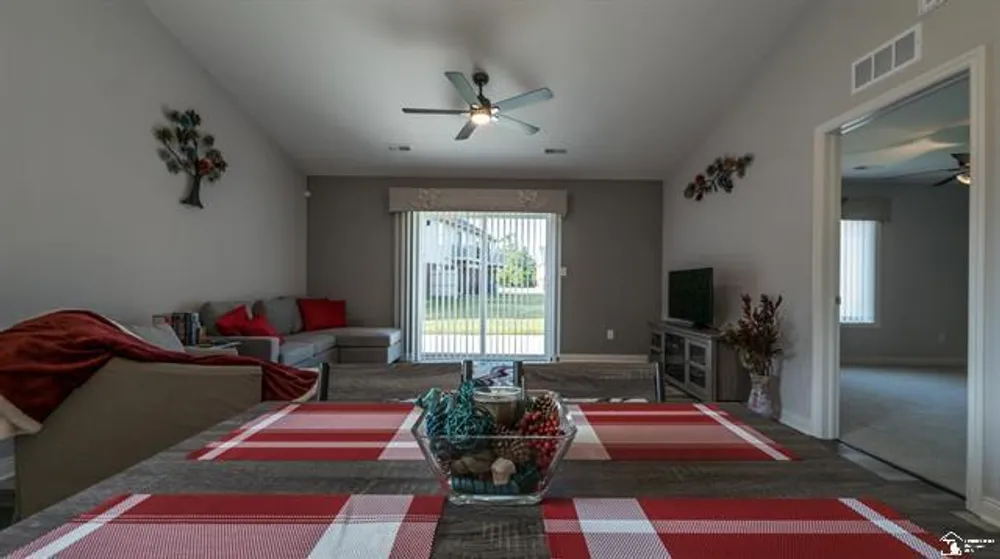 4105 Rosalia Ln, Monroe, MI 48161