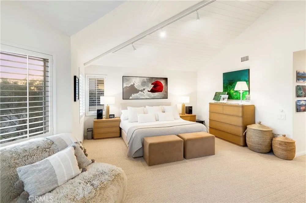 520 Kings Rd, Newport Beach, CA 92663