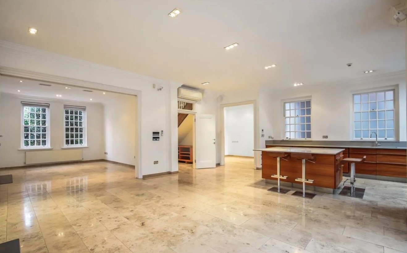 Six-Bedroom Period Residence on Hamilton Terrace, St Johns Wood Image 16