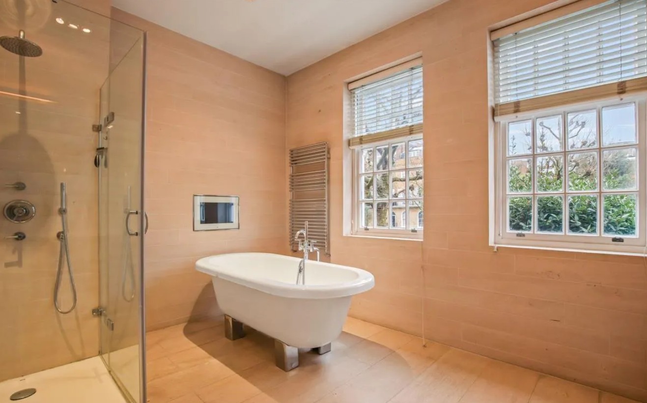 Six-Bedroom Period Residence on Hamilton Terrace, St Johns Wood Image 12