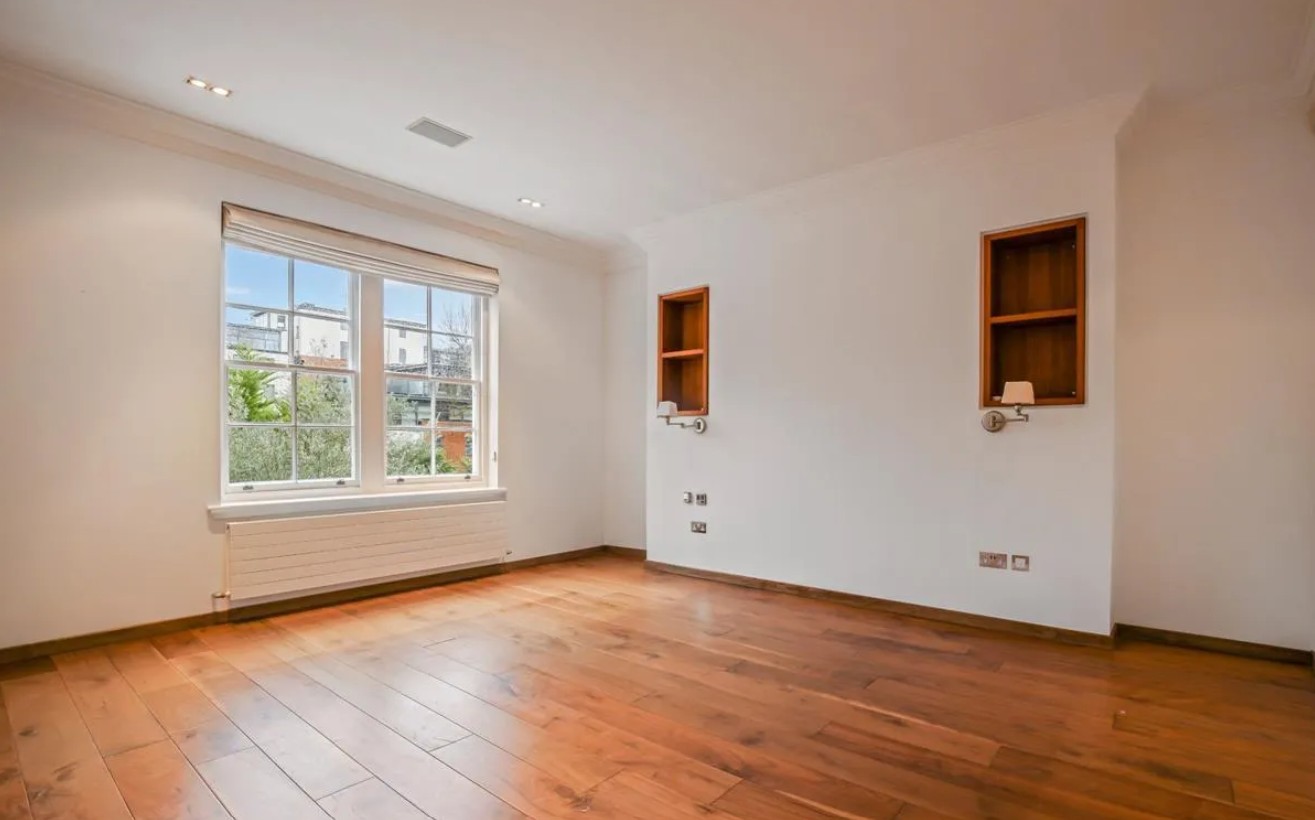 Six-Bedroom Period Residence on Hamilton Terrace, St Johns Wood Image 5