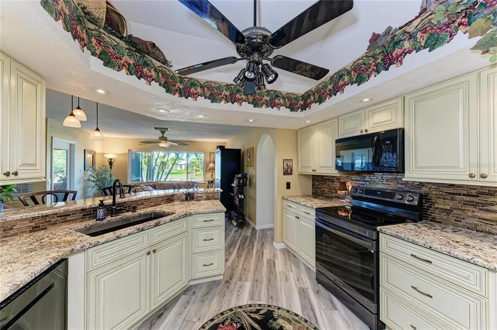 14968 Lyneburg Ave, Port Charlotte, FL 33981