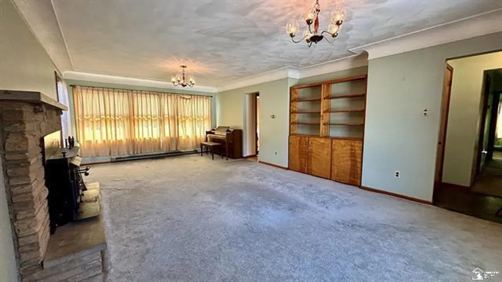 1220 N Raisinville Rd, Monroe, MI 48162