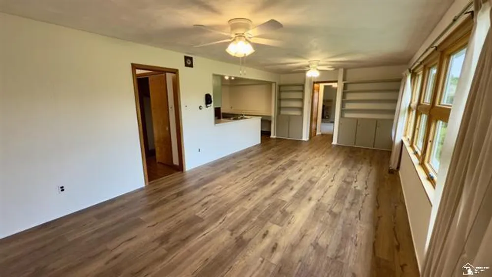 1220 N Raisinville Rd, Monroe, MI 48162