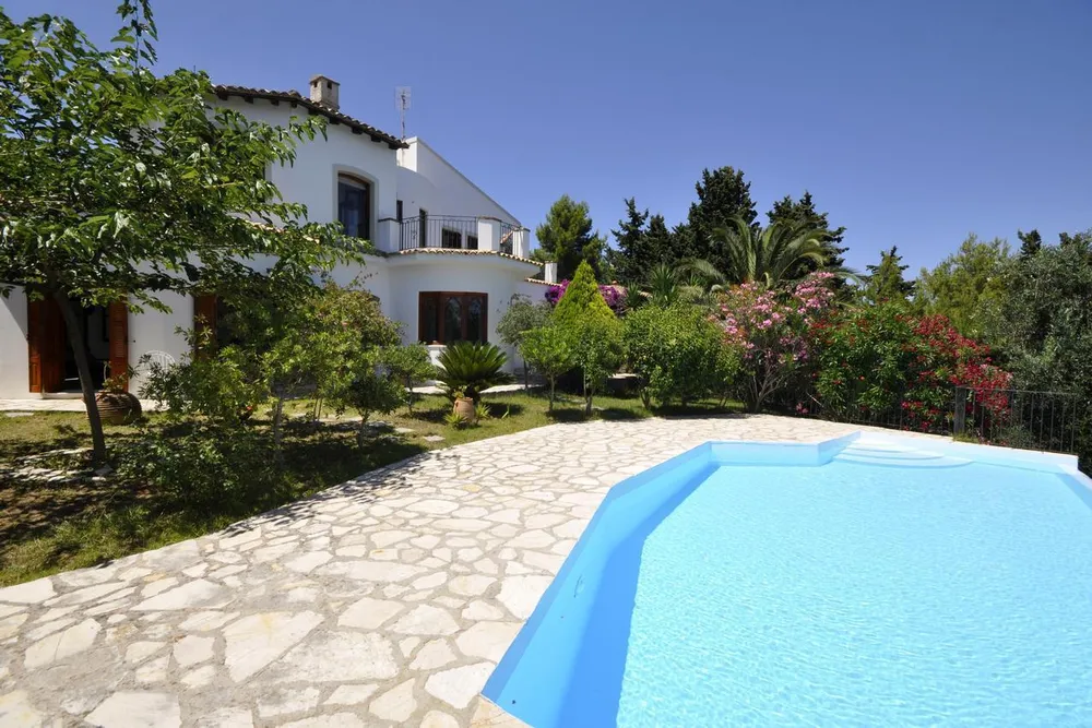 VILLA THALIA, Gastouri, Corfu