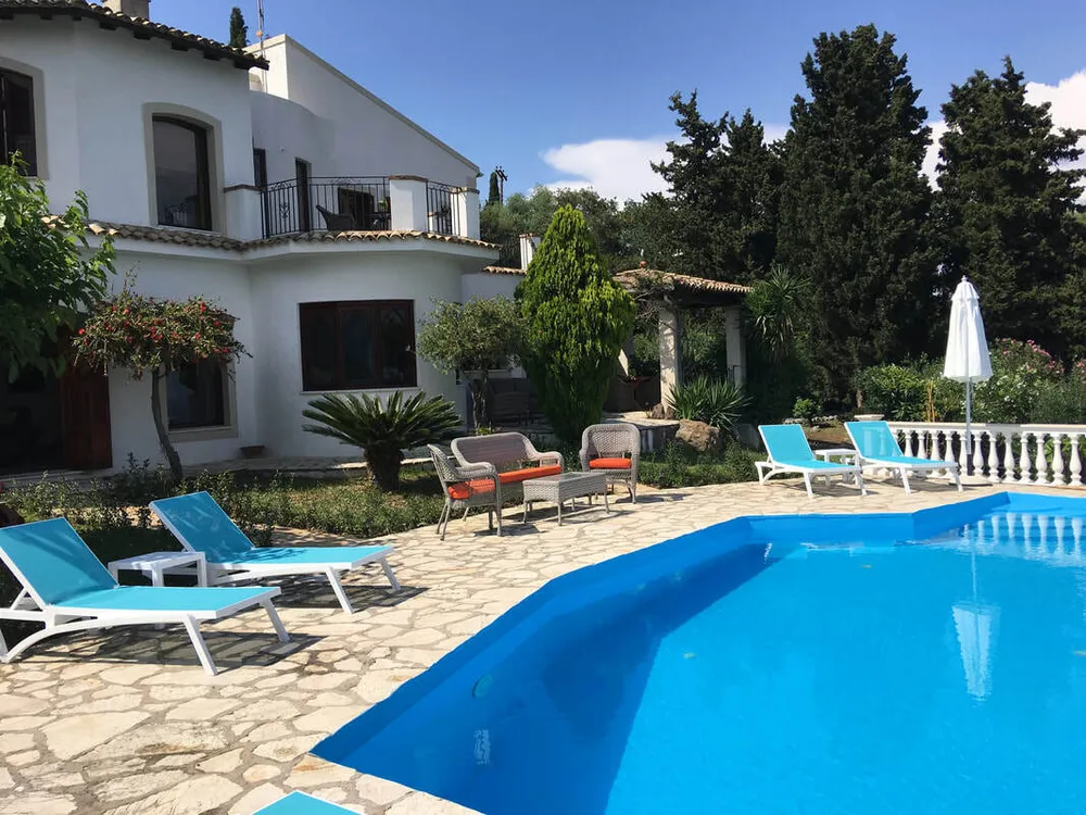 VILLA THALIA, Gastouri, Corfu