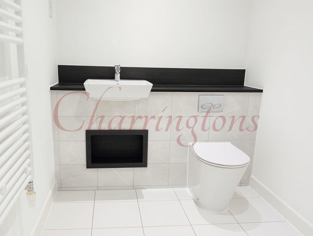 MODERN TWO-BEDROOM DUPLEX WITH PRIVATE TERRACE AND PARKING IN HENDON WATERSIDE Image 7