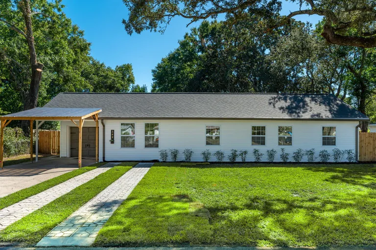 342 Hollywood Blvd SE, Fort Walton Beach, FL 32548