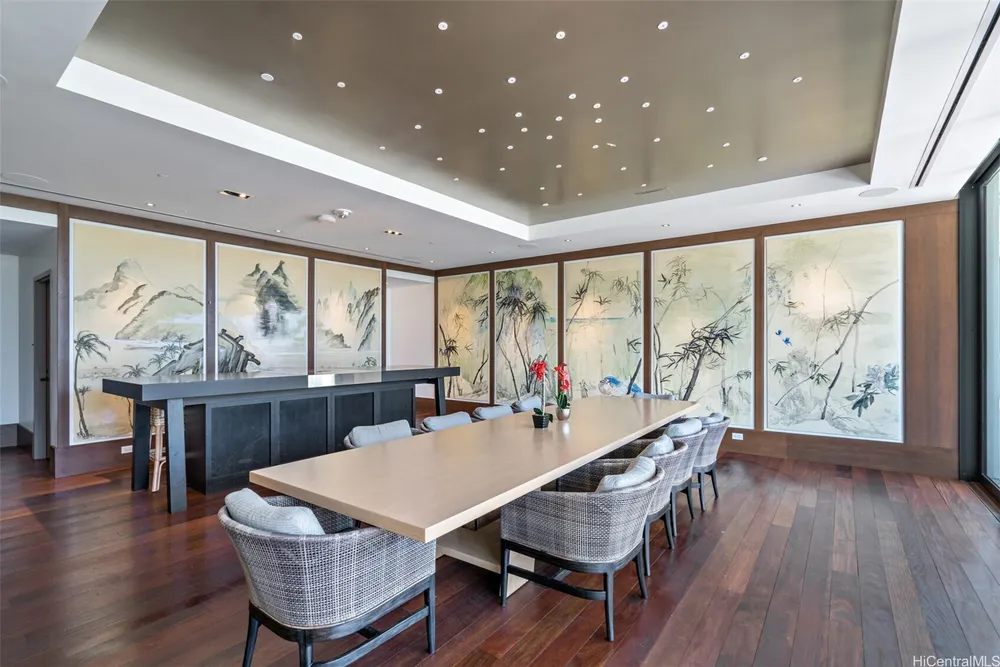 888 Kapiolani Blvd, Honolulu, HI 96813