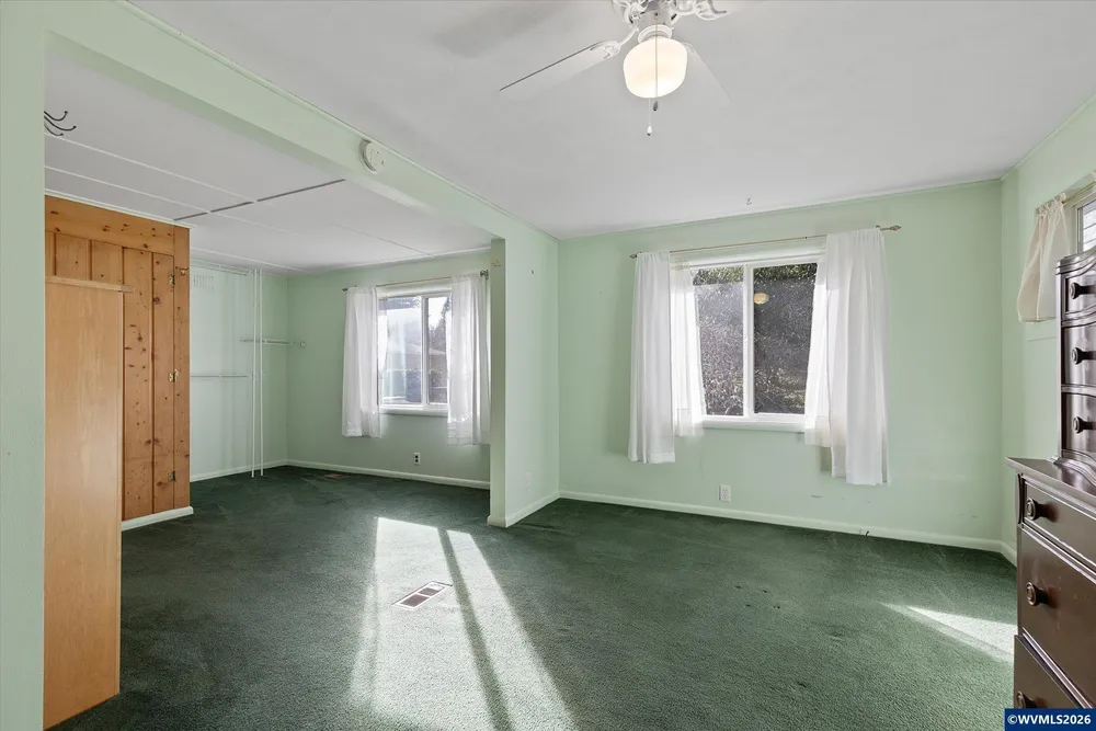 2032 SE Garden Way, Waldport, OR 97394