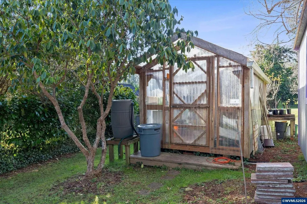 2032 SE Garden Way, Waldport, OR 97394