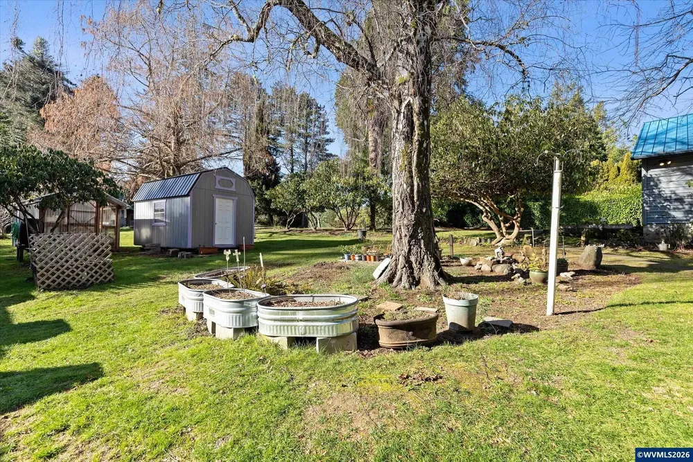 2032 SE Garden Way, Waldport, OR 97394