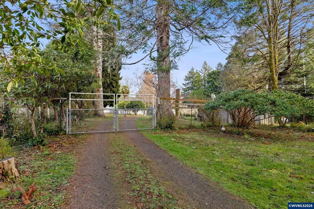 2032 SE Garden Way, Waldport, OR 97394
