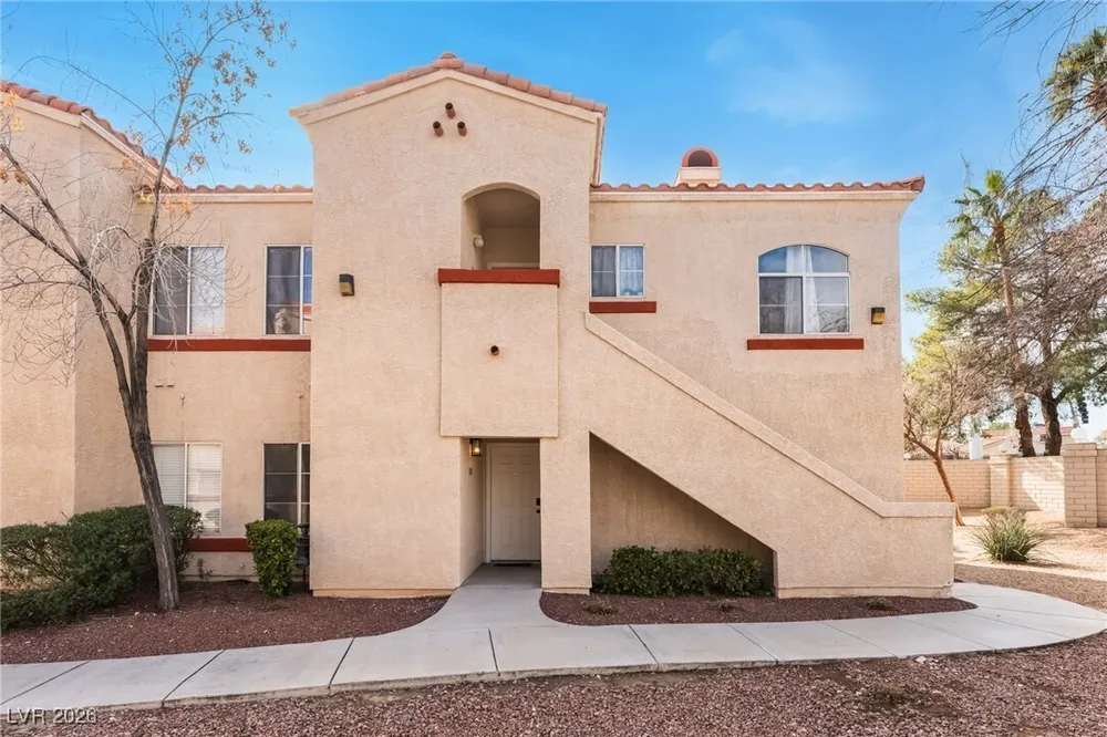 8432 Running Deer Ave, Las Vegas, NV 89145