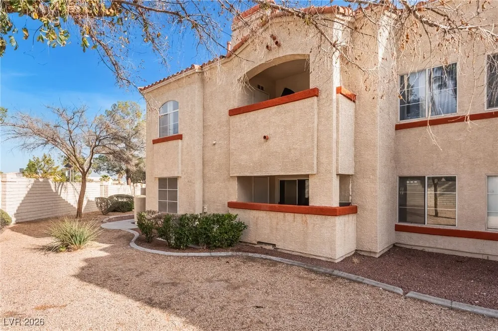 8432 Running Deer Ave, Las Vegas, NV 89145