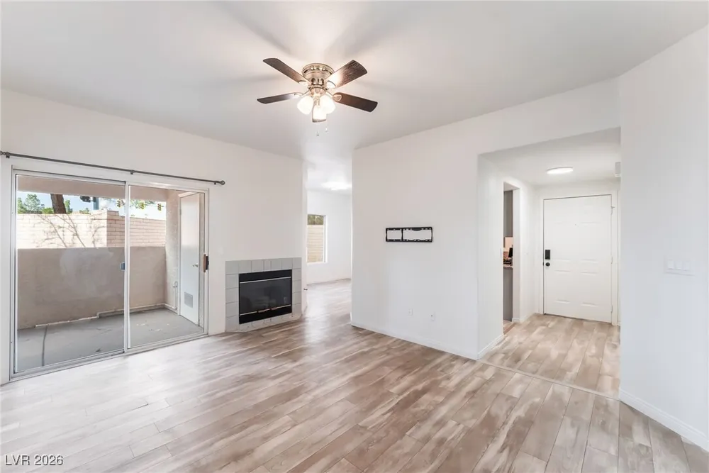 8432 Running Deer Ave, Las Vegas, NV 89145