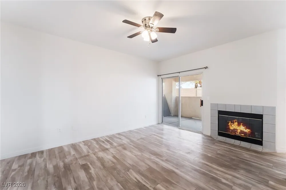 8432 Running Deer Ave, Las Vegas, NV 89145