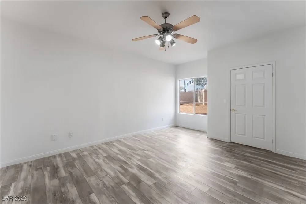 8432 Running Deer Ave, Las Vegas, NV 89145